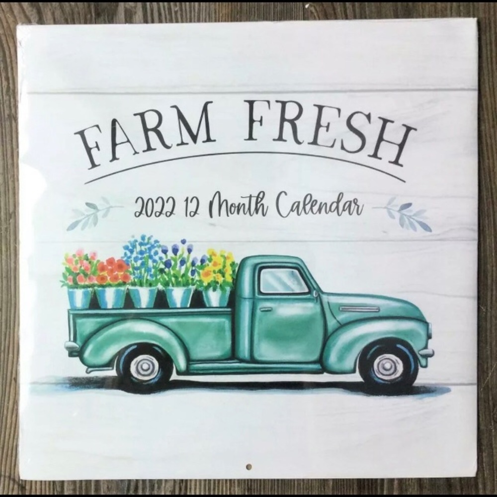 New in seal 2022 farmhouse blue truck calendar